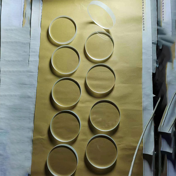 Стекло из свинца